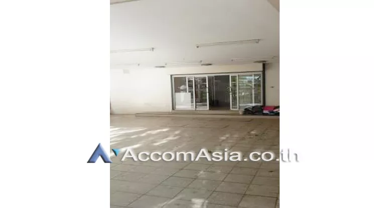 4  Office Space For Rent in phaholyothin ,Bangkok BTS Ari AA13212